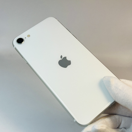 iPhone SE 2022 б/у Состояние "Удовлетворительный"